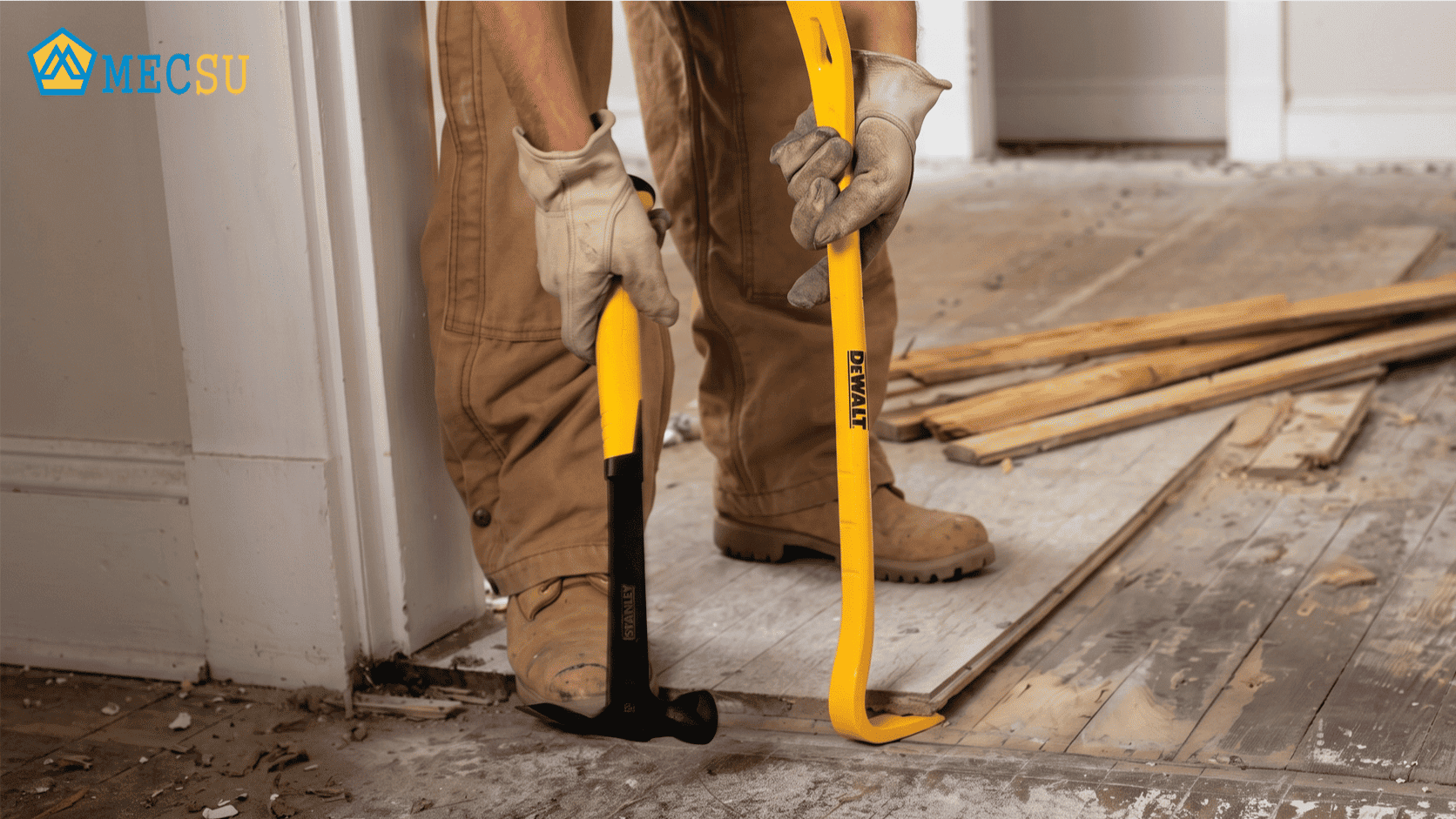 Ứng dụng xà benge kết hợp với búa để xử lý công việc